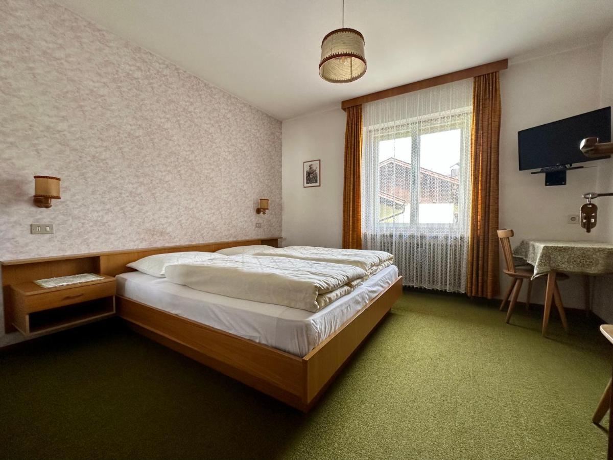 Apartments Gasser Monguelfo-Tesido / Welsberg-Taisten Bagian luar foto